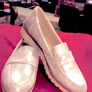 👗3 for $25 SALE NWOT Suede/ Metallic Leather Loafers